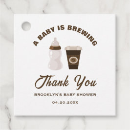 赤ちゃんシャワーコーヒーAベビーは茶色の白を醸造している フェイバータグ