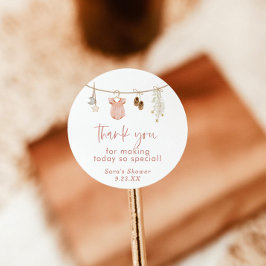 赤ちゃんシャワーステッカー、ピンクの女の子の赤ちゃんシャワーの好意 ラウンドシール