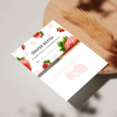 赤ちゃんシャワーストロベリーおむつラッフルカード 名刺