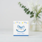 赤ちゃんシャワーブルーロッキング馬おむつラッフルカード エンクロージャーカード (スタンド正面)