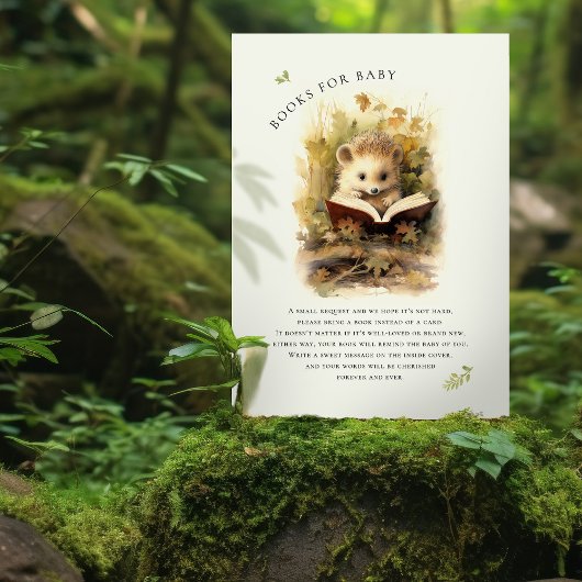 赤ちゃんシャワーヘッジホッグ囲いカード用の本