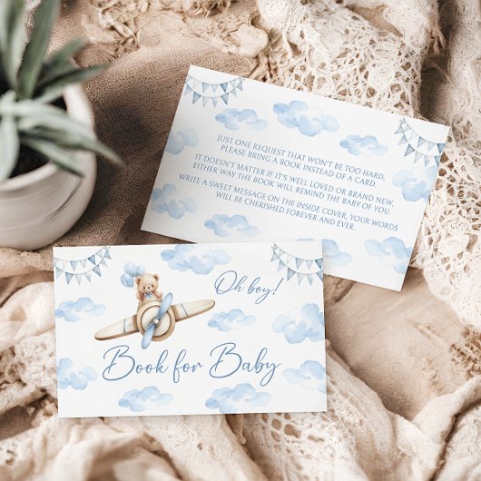 赤ちゃんシャワー用の青い飛行機テディベア弓ブック エンクロージャーカード