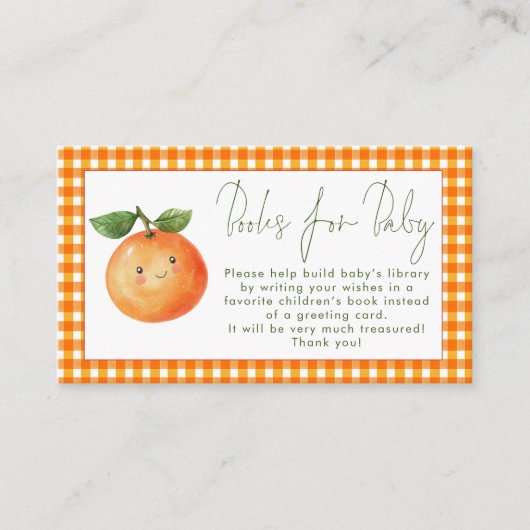赤ちゃんシャワー用オレンジギンガムリトルかわいこちゃんブック エンクロージャーカード (正面)