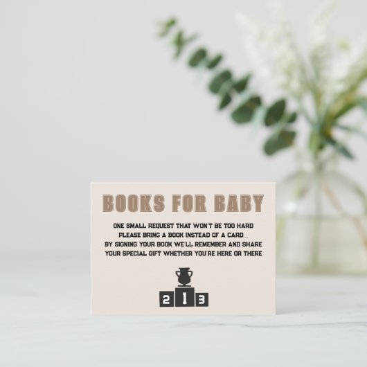 赤ちゃんシャワー用スポーティなレースカーブック エンクロージャーカード (スタンド正面)