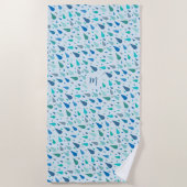 赤ちゃんブルーレインドロップモノグラム ビーチタオル (正面)