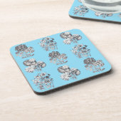 赤ちゃん青の背景にモノクロームの花 コースター (左側)