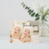 赤ちゃん、ありがとう、双子誕生発表、スクリプト ポストカード (スタンド正面)