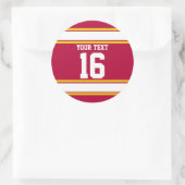 赤とパーソナライズされた金ゴールドスポーツストライプズ ラウンドシール (バッグ)