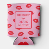赤とピンクのキスパーソナライズされた結婚ズ 缶クーラー (正面)