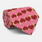 赤とピンクのハートグラフィック ネクタイ (ロール)