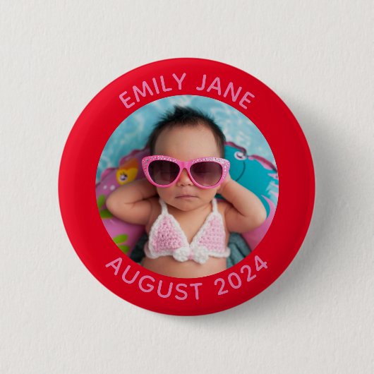 赤とピンクのパーソナライズされた丸い家族写真 缶バッジ (正面)