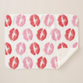 赤とピンクの唇、唇のパターン、口紅、キス シェルパブランケット (正面(横))