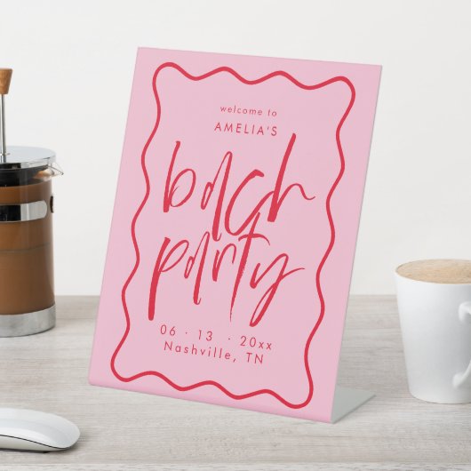 赤とピンクの波状フレームバチェロレッテウェルカムサイン 台座サイン (インサイチュ)