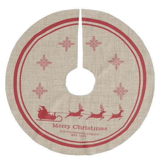 赤とベージュのサンタそりのクリスマスと家族の名前 ブラッシュドポリエステルツリースカート (正面)
