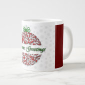 赤とモダングリーンバロックのホリデーマグ ジャンボコーヒーマグカップ (正面右)