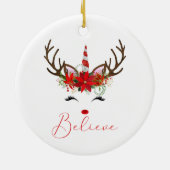 赤と信じ白のクリスマスのトナカイのユニコーン セラミックオーナメント (裏面)