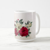 赤と淡い黄色の花と緑の葉 コーヒーマグカップ (正面右)