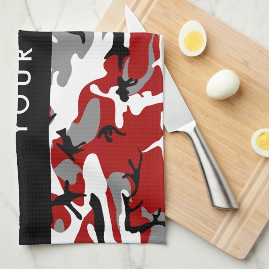 赤と灰色の迷彩自分の名前をパーソナライズ キッチンタオル (四つ折り)