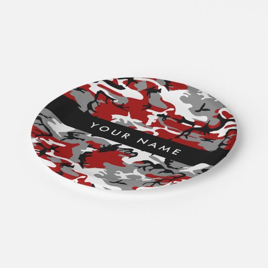 赤と灰色の迷彩自分の名前をパーソナライズ ペーパープレート (アングル)
