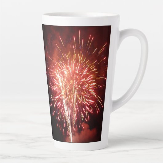 赤と白と青の花火 II 愛国心 カフェラテマグ (右)