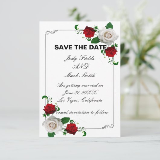 赤と白のバラのクリスマスウェディング日付を保存 案内状 (スタンド正面)