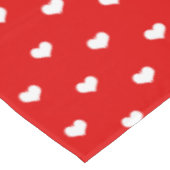 赤と白のバレンタインデーのハート テーブルクロス (アングル)