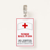 赤と白の学校のナースのホールパスのバッジ バッジ (裏面クリップ)