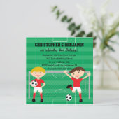 赤と白の対の男の子のサッカーv2の誕生会 招待状 (スタンド正面)