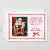 赤と白のChinoiserieトピアリークリスマスフォト シーズンカード (裏面)