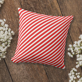 赤と白ストライプの クッション