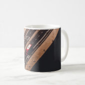 赤と白バスランニングオンブリッジ コーヒーマグカップ (正面右)