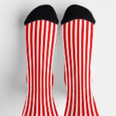 赤と白中型縦型ストライプ靴下 ソックス (上部)