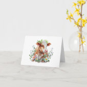 赤と白牛とデイジー空白の カード (黄色い花)