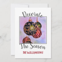 赤と緑のクリスマスオーナメントと写真