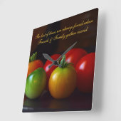 赤と緑のトマト家族&友人引用文時計 スクエア壁時計 (傾斜)