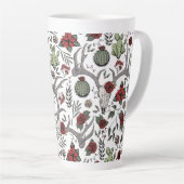 赤と緑の国女性のカーボーイクリスマス〔雄ジカの〕枝角 カフェラテマグ (右アングル)