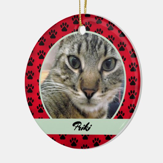 赤と緑の肉柄の猫の写真と名前 セラミックオーナメント (左)