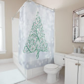 赤と緑の鮮やかなクリスマスツリー シャワーカーテン (インサイチュ)