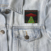 赤と緑のUFOトラクタービーム醜いクリスマス 缶バッジ (インサイチュ)