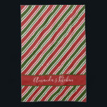 赤と緑ストライプのパーソナライズされたクリスマス キッチンタオル<br><div class="desc">シンプルと美しい赤と緑のストライプのキッチンタオルカスタマイズ可能!</div>
