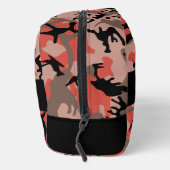 赤と茶色の迷彩自分の名前をパーソナライズ ドップキット (右)