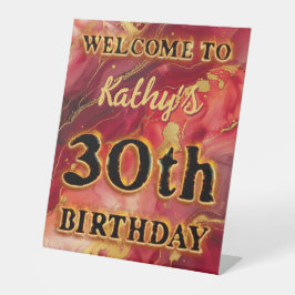 赤と金ゴールドの熱い30歳の誕生日 台座サイン