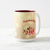 赤と金ゴールドの輝くナマステ蓮の花 ツートーンマグカップ (正面右)