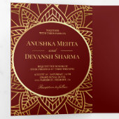 赤と金ゴールドエスニックマンダラインディアン結婚ズ 三つ折り招待状 (内部最初)