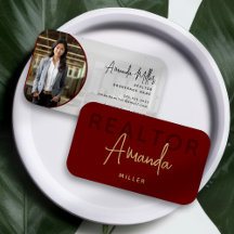 赤と金ゴールド不動産仲介業者ブローカ実在ー不動産業者