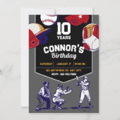 赤と青の図解入りの、写真付きの野球の誕生会 招待状 (正面)