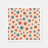 赤と青の星、7月4日、ベージュの背景 スタンダードカクテルナプキン (正面)
