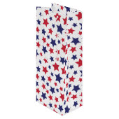 赤と青の星、7月4日、白の背景 ワインギフトバッグ (正面アングル)