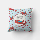 赤と青の飛行機パターン名前をカスタムする クッション (裏面)