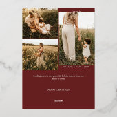 赤と非常に陽気なクリスマス4枚の写真Vertical 箔シーズンカード (裏面)